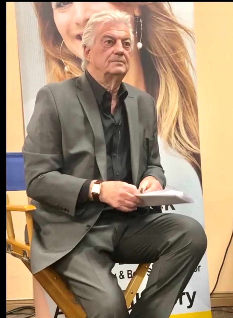 Lloyd Segal